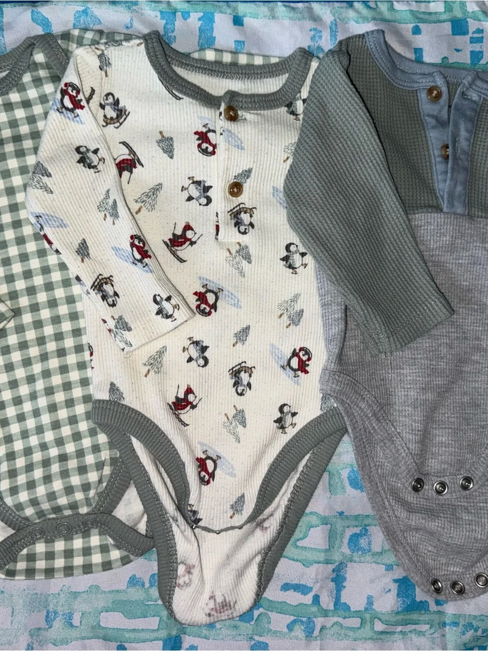Tahari 3 pk onesies